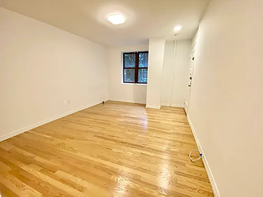 Rented by JM Preston Properties LLC | media 14