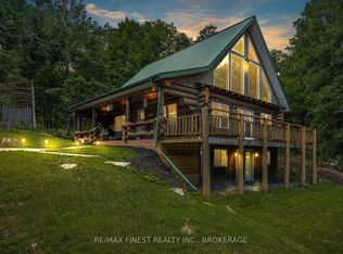 7679 Perth Rd, South Frontenac, ON K0H 2L0