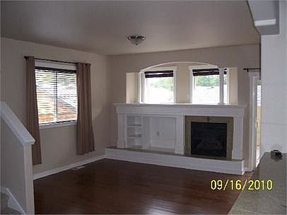 2nd image of 10601 18th Pl SE