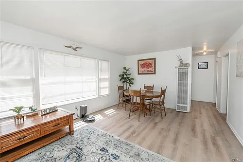381 W Wabash St Photo 1