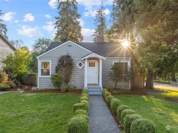 14357 36th Avenue NE, Seattle, WA 98125