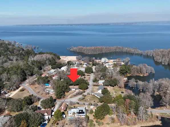 323 Knott Dr, Eutawville, SC 29048