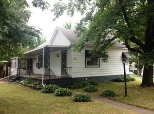 526 E Park St, Du Quoin, IL 62832
