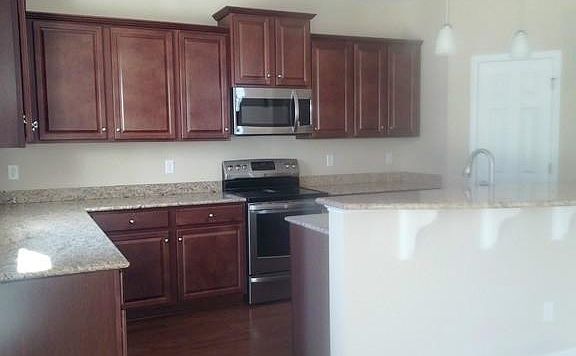 5th image of 530 Carter Ct