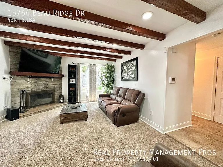 15764 Beau Ridge Dr — Photo 30