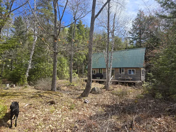 146 Thoroughfare Road, Island Falls, ME 04747