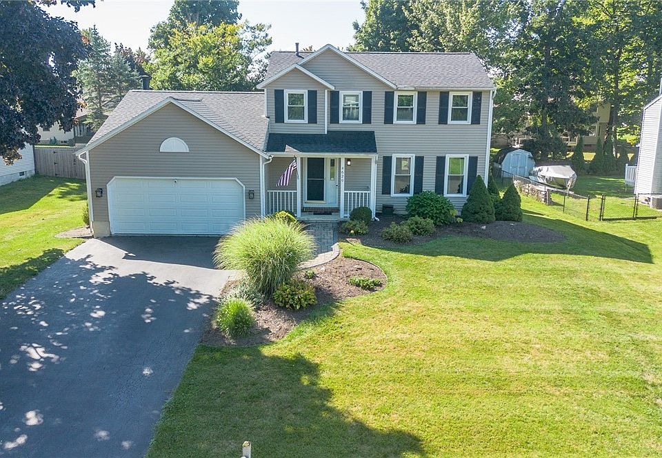 1st image of 8620 Lydia Ln