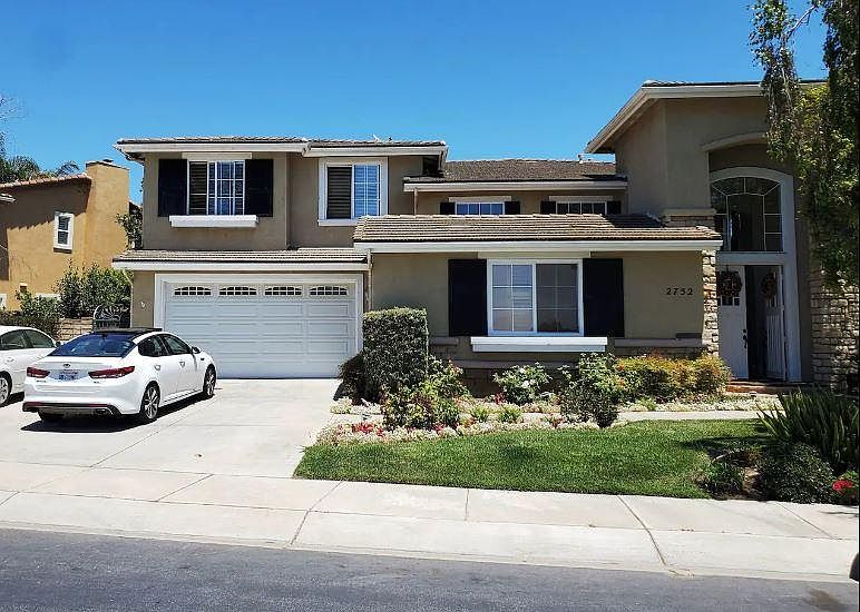 1st image of 2752 Diamond Dr