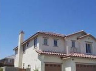 8275 Bayberry Ridge St, Riverside, CA 92508