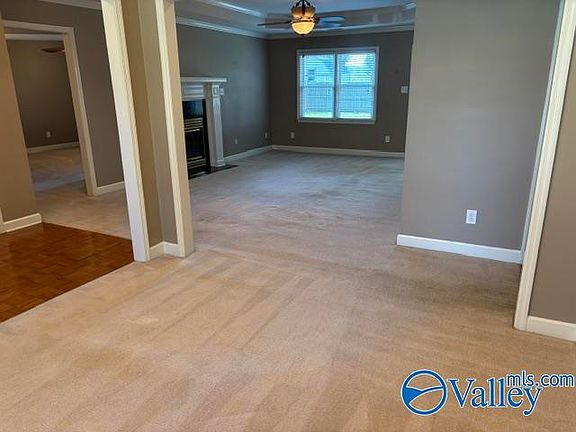 5th image of 2705 Compton Dr SW