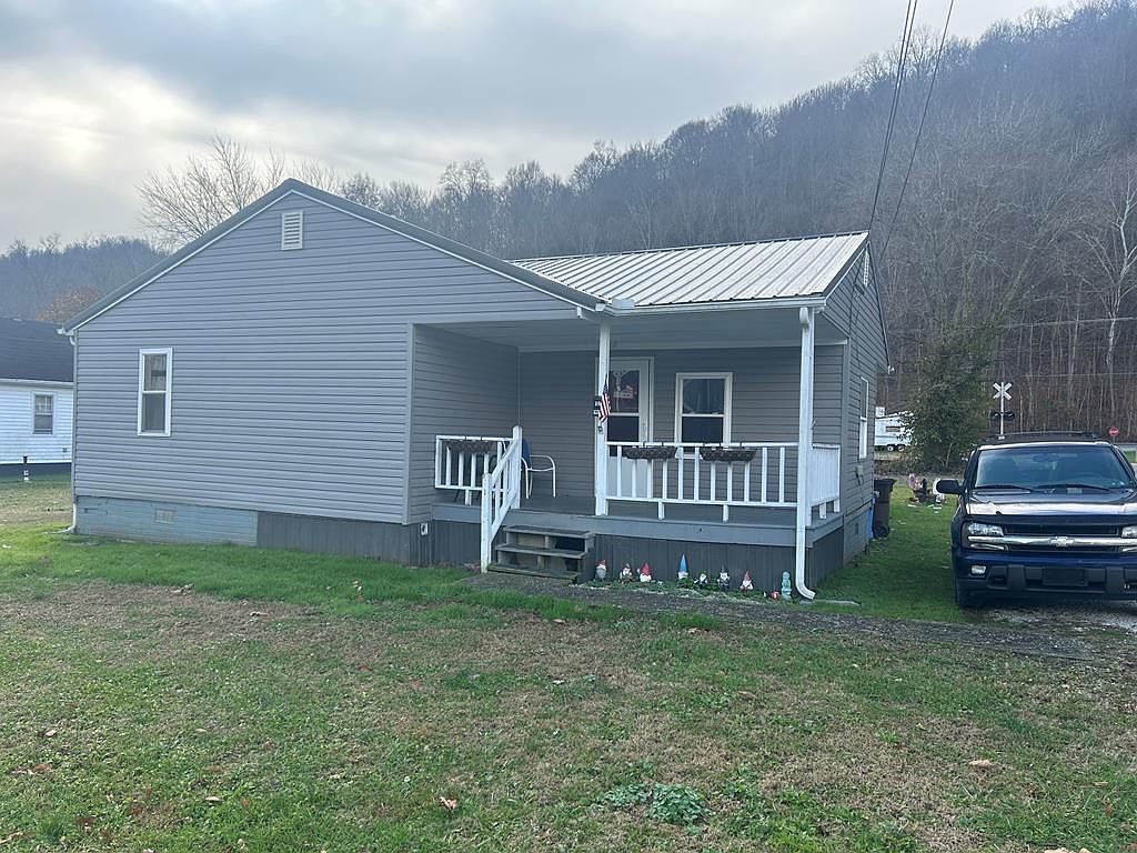 528 Front St, Vanceburg, KY 41179 MLS 40904 Zillow