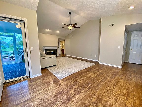 4th image of 8155 Crook Dr N