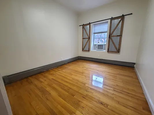 Rented by Brooklyn Heights Real Estate Inc | media 11