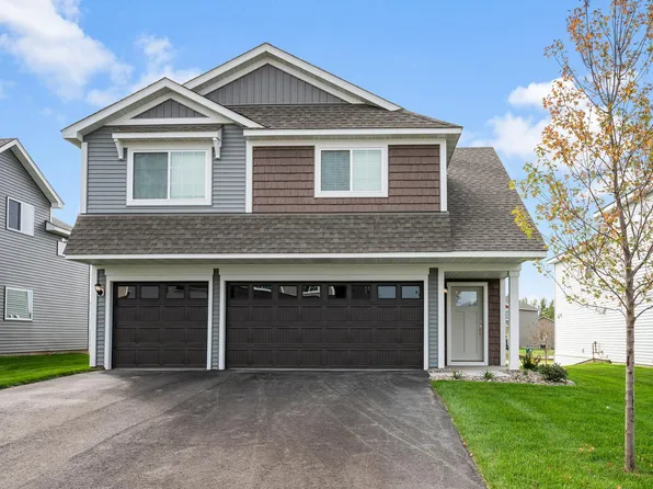 623 Redwood Loop N, Cambridge, MN 55008
