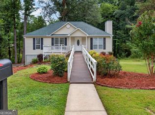 7015 Bannister Park Ln, Cumming, GA 30028