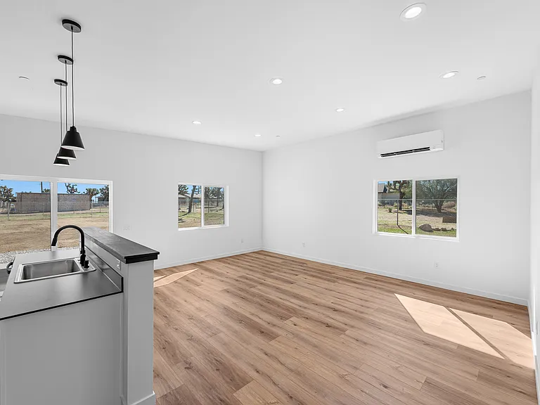 3725 Prescott Ave #1 — Photo 8