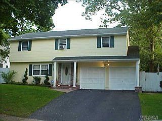 5th image of 64 Wyandotte St