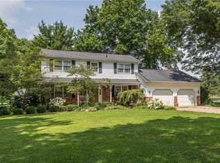 2470 Stiegler Rd, Valley City, OH 44280