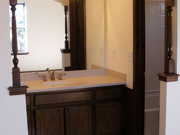 Master Vanity and bath/shower