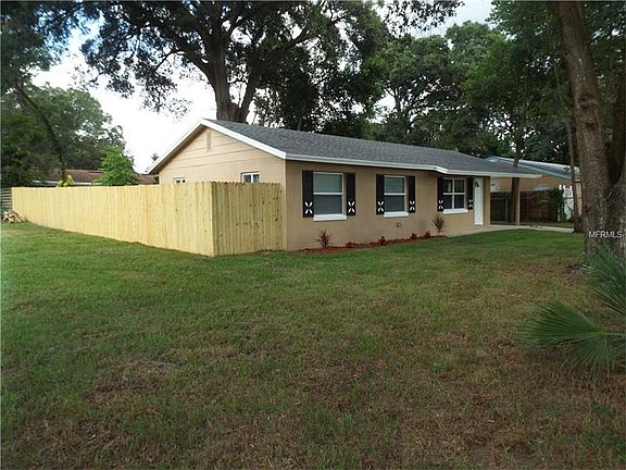 3rd image of 5829 North Ln