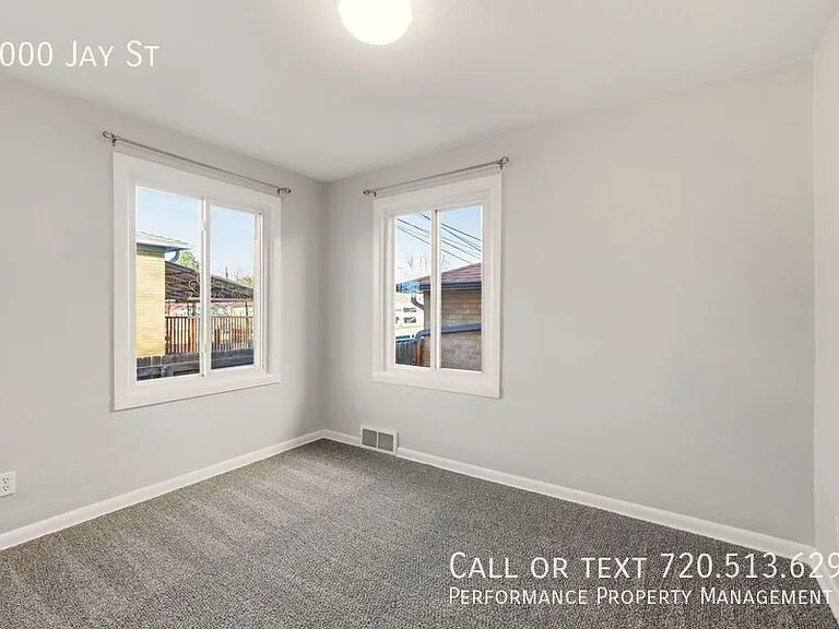 4000 Jay St — Photo 15