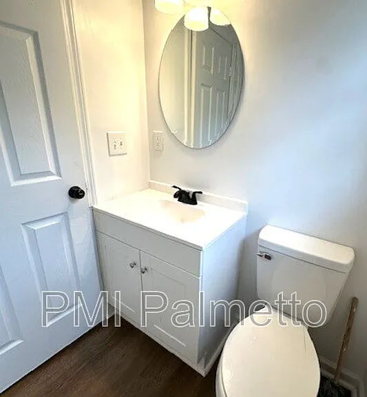 1319 Hendrix St — Photo 10