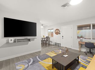615 S 10th St #B, Las Vegas, NV 89101