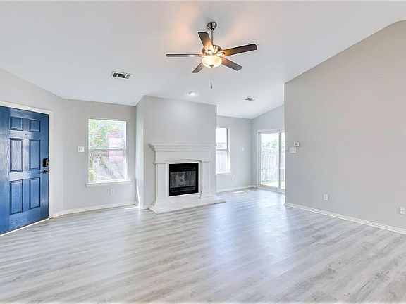 3rd image of 3057 Spotted Owl Dr