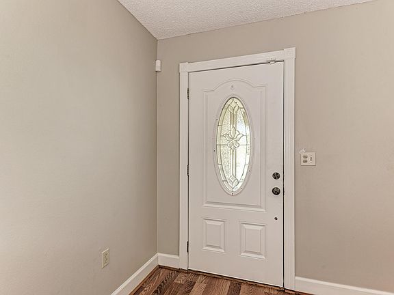 3rd image of 7205 Arcturas Dr
