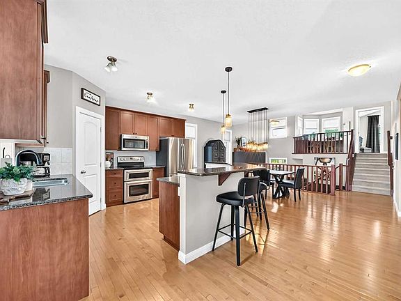 4th image of 11 W Westridge Way