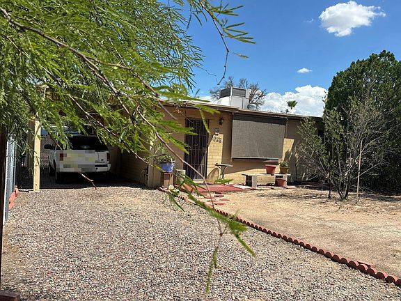 3rd image of 3322 N Edith Blvd