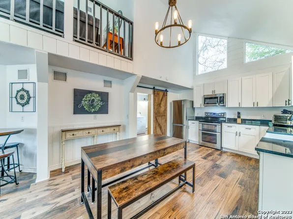 306 WINCHESTER DR, Bergheim, TX 78004