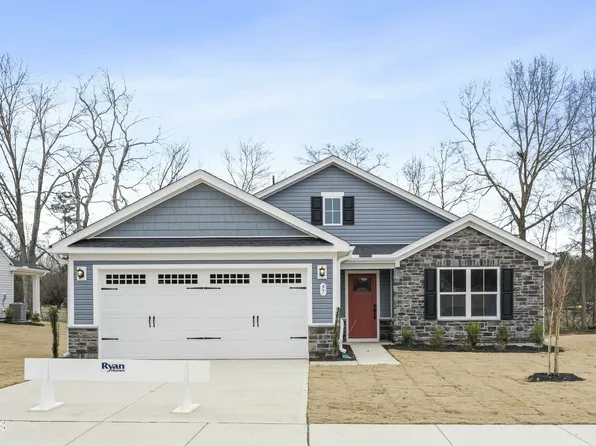 97 S Breeze Way, Fuquay Varina, NC 27526