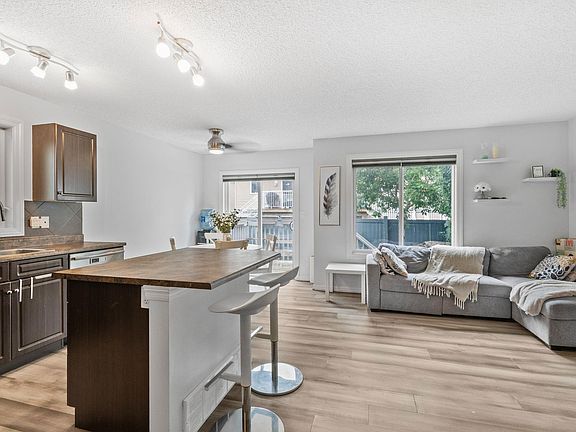 4th image of 5101 Soleil Blvd #20