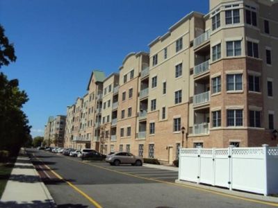2304 Windsor Park Ct, Englewood, NJ, 07631