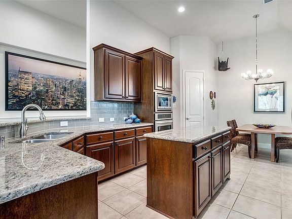 4th image of 8702 Argentine Way