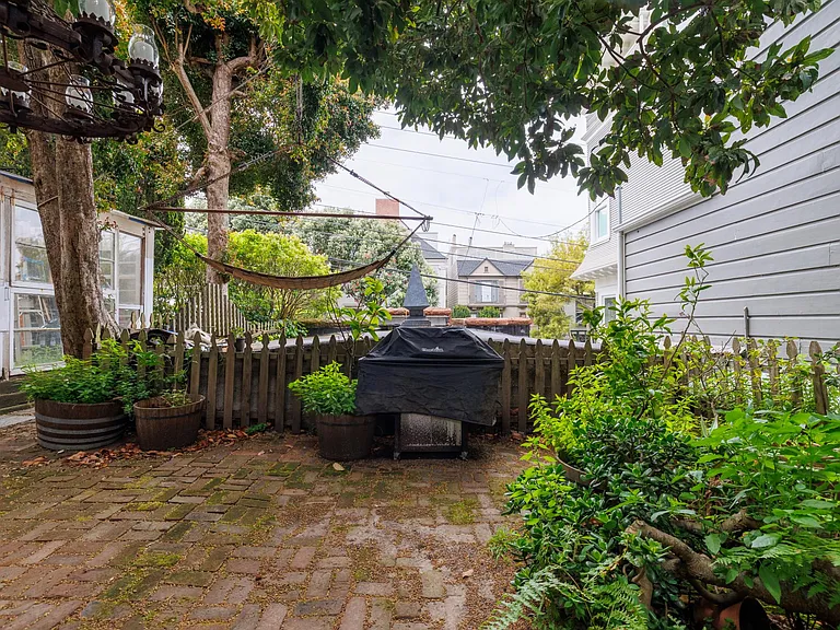 2398 Broadway St — Photo 85