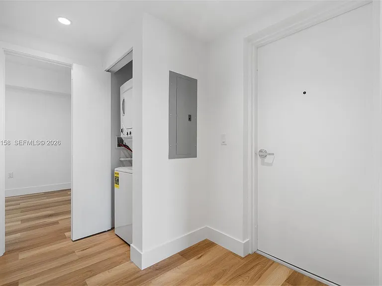 650 SW 1st St #206 — Photo 10
