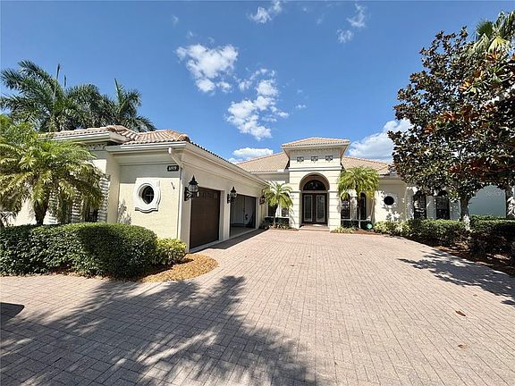 3rd image of 6919 Dominion Ln