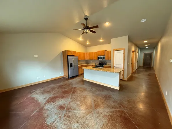 1870 Leeward Ct, Bozeman, MT 59718