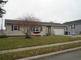 809 Windus Ave, West Liberty, IA 52776