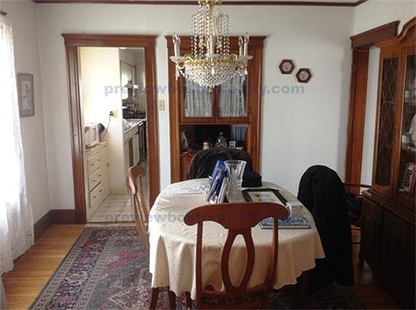 2nd image of 27 Bothwell Rd #Rl2
