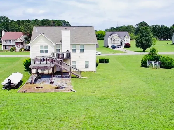 11 Ferguson Dr, Euharlee, GA 30145