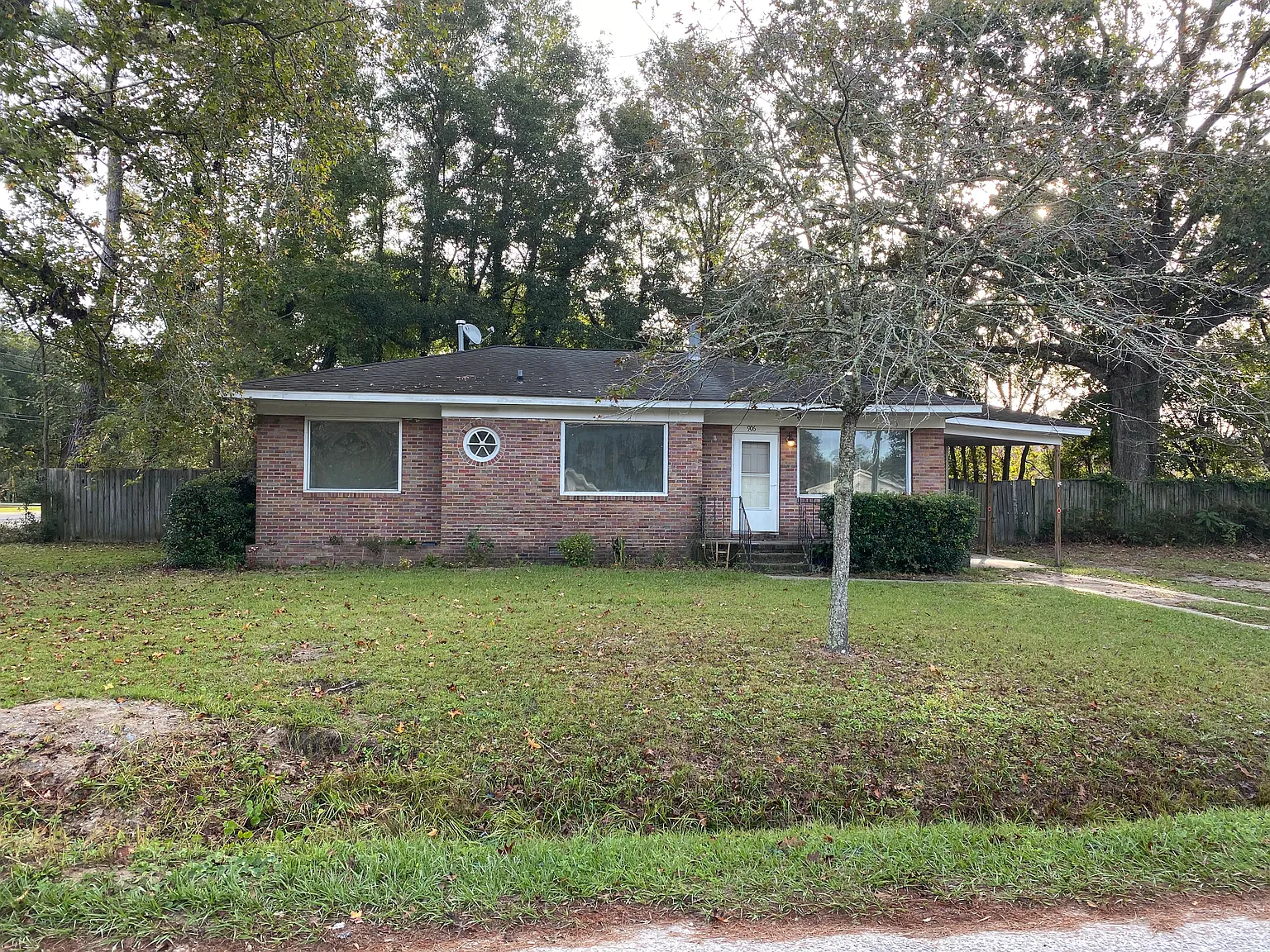4 bed, 1777 sqft, $2,600 — Photo 1