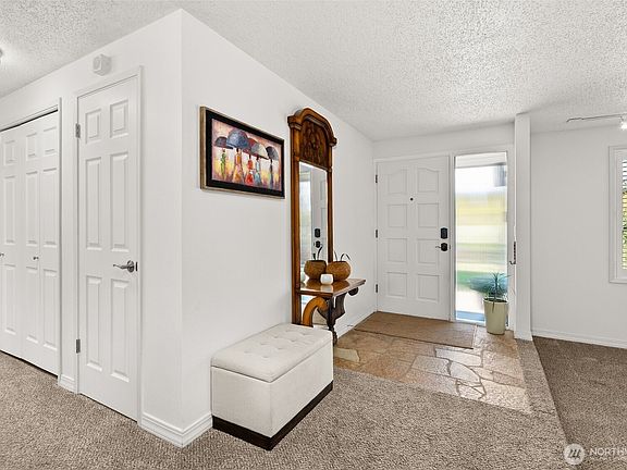 3rd image of 440 N 5th Avenue SW