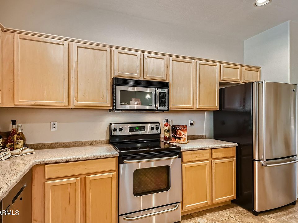 1st image of 2241 E PINCHOT Avenue #E13