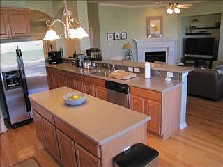5th image of 2103 Bindon Dr