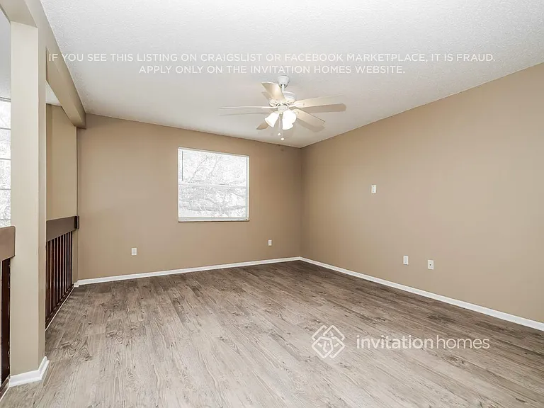 1202 Barmere Ln — Photo 7