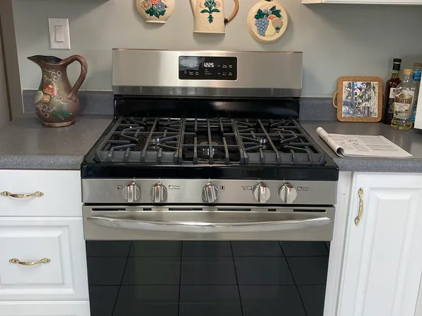 (undisclosed Address), Bellmore, NY 11710