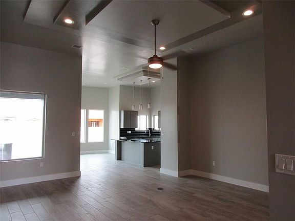 3rd image of 2185 Enchanted Summit Dr